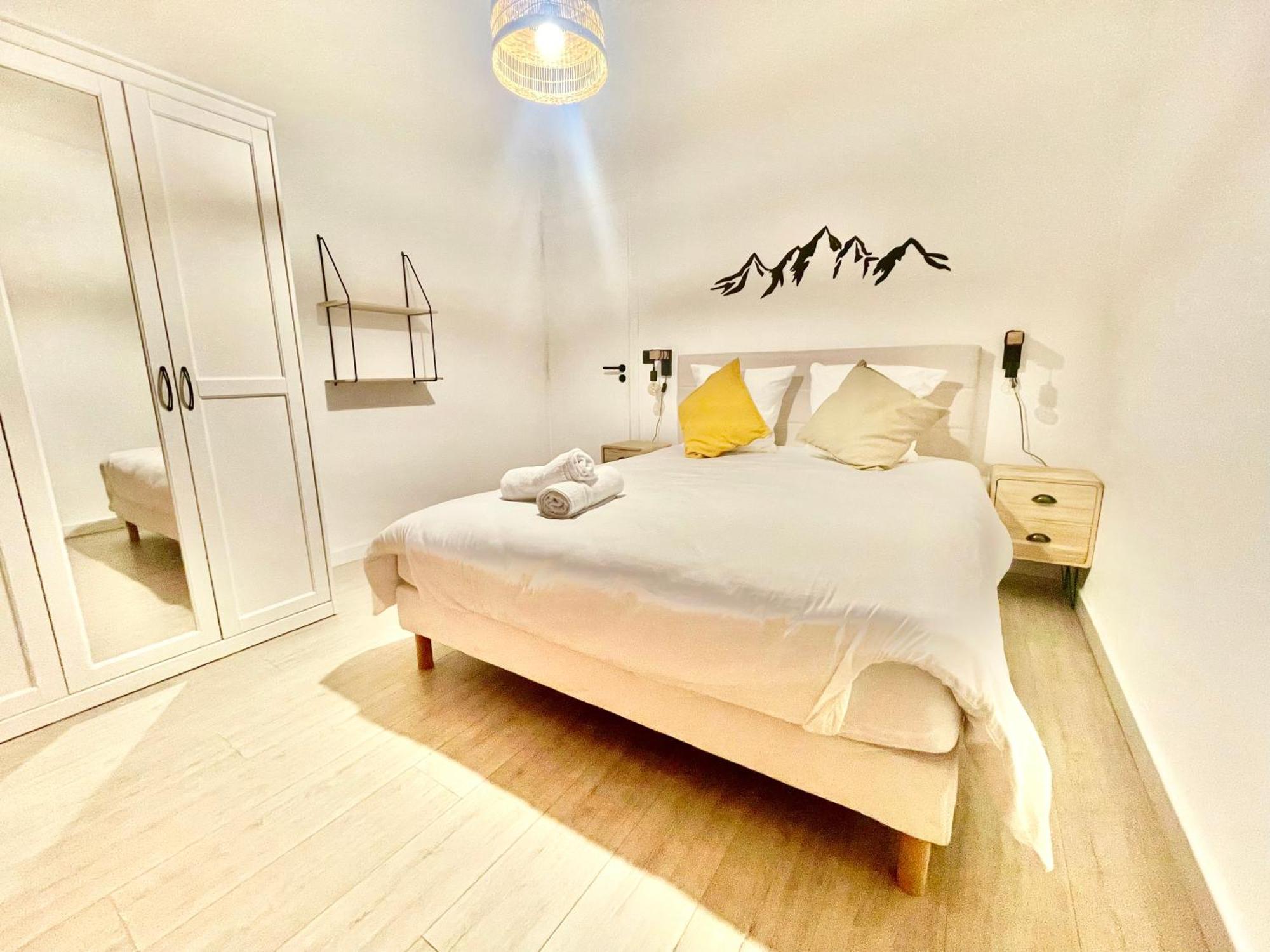 Les Balcons De Chambery Apartment Exterior photo